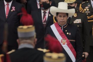 PERU: Congreso aprueba debatir moción destitución del Presidente
