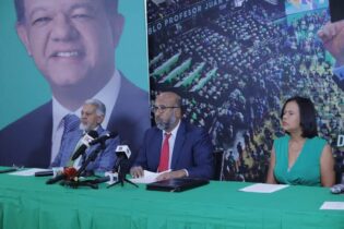 Fuerza del Pueblo exige castigo por el fraude en tarjeta Supérate