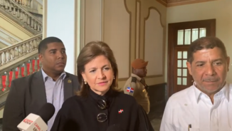 Vicepresidenta Raquel Peña pide a los profesores retornar a las aulas