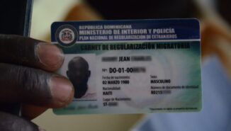 Migración dispone extranjeros con residencia soliciten cédula
