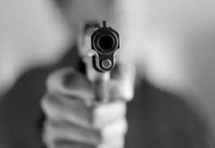 Hombre intenta matar expareja y posteriormente se suicida en Santiago