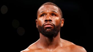 Floyd Mayweather vuelve al ring para pelea en Emiratos Árabes