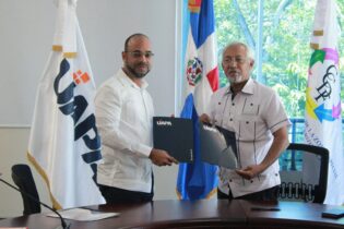 El CCDF y UAPA acuerdan formar académicamente para el desarrollo fronterizo