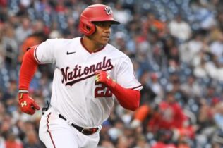 Juan Soto conecta cuadrangular; Mets invictos en 10 series de GL