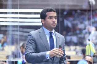 Omar Fernández lidera preferencias a la senaduría DN
