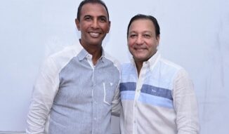 Domingo Contreras se suma al proyecto presidencial Abel Martínez