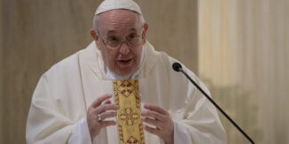 EL VATICANO: Papa Francisco firma nueva orden que refuerzan normas contra abusos sexuales en la Iglesia