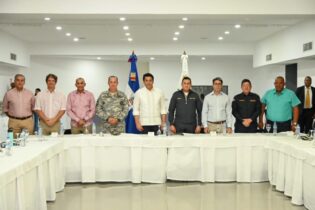 Coordinan plan de seguridad turística en Bayahíbe.