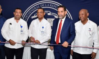 Unidad de Titulación de Terrenos del Estado e IAD entregan 87 títulos de propiedad en Nueva York
