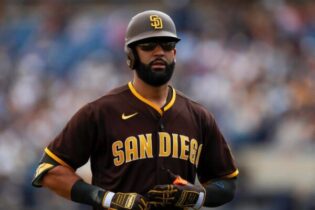 Mazara conecta doble y dos sencillos, Carrasco pega jonrón