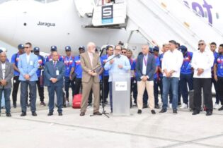 Gobierno recibe como héroes a la selección nacional de fútbol U-20