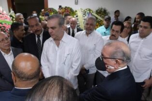 Luis Abinader y Danilo hablaron en un velatorio en San Cristóbal