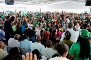 Leonel: El pueblo está convencido que los problemas no se resolverán ahora