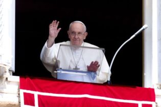 ROMA: El Papa ve » lo razonable» es «negociar» guerra de Ucrania