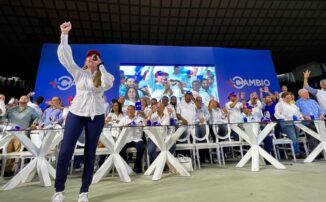 A una sola voz se escucha desde la ciudad corazón «4 años más»; santiagueros apoyan reelección del presidente Luis Abinader