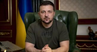 Zelenski cuestiona ley marcial de Putin en territorios anexionados