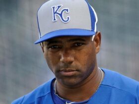 Expelotero Miguel Tejada denuncia persecución y estafa por parte de abogado