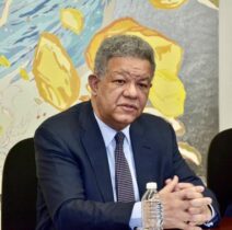 Leonel califica de “injusto” comunicado de EEUU sobre trato desigual a estadounidenses por color de piel