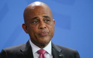 CANADA: Sancionan a expresidente haitiano por financiar a pandillas