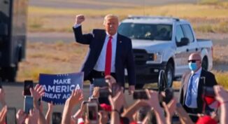 Trump insiste en posibilidad de presentarse como precandidato