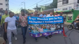 Moradores de Los Guaricanos marchan por la inseguridad en la comunidad