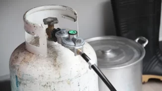 Al menos una persona muerta y otra herida tras fuga de gas propano en Higüey