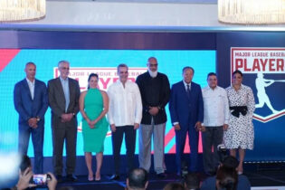 Luis Abinader: “El béisbol no es solamente parte de nuestra cultura, es parte de nuestra economía”
