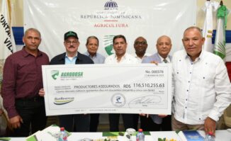 Gobierno paga más RD$116 MM a productores afectados por Fiona
