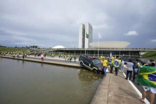 BRASIL: Destituyen al jefe de seguridad de Brasilia tras invasiones de bolsonaristas