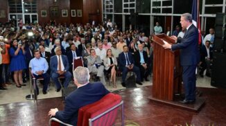 Leonel: «Organismos extranjeros no deciden quién es dominicano”