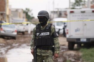 MÉXICO: Al menos seis muertos en un tiroteo de grupo armado