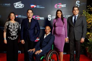 Realizan en SD gala premier del documental “Renacer” 
