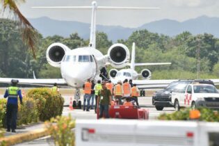 Danilo Medina viaja de nuevo a Estados Unidos en avión privado
