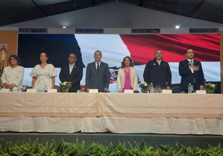 La JCE recluta capacitadores que trabajarán en colegios electorales