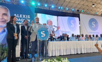 Alexis Joaquín Castillo busca presidencia del país