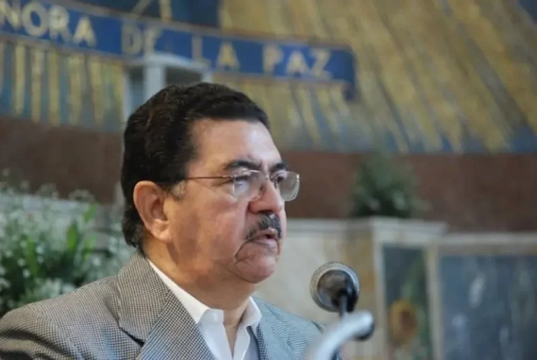 Sepultan restos de Rafael Bello Andino
