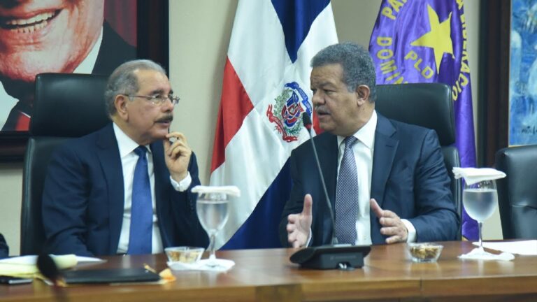 PLD niega reunión expresidentes Danilo Medina y Leonel Fernández