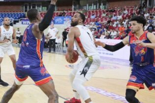 Reales vencen a Leones y llevan juego decisivo en la LNB 2023