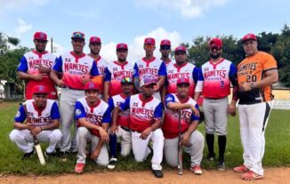 Mameyes, Morel, Farmacéuticos y Venados avanzan en softbol de SD