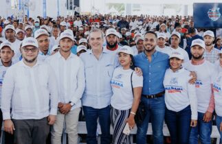 Gobierno otorga préstamos por RD$4,316 MM a emprendedores