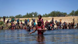 TEXAS: Rechazan pongan boyas en Río Grande contra migrantes