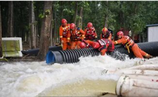 CHINA: 33 muertos y 18 desaparecidos tras las inundaciones en Pekín