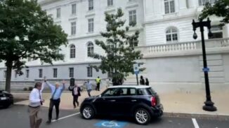 EEUU: Policía Capitolio evacúa un edificio Senado por tirador activo