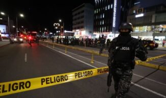 ECUADOR: Sacudido por violencia política que afecta a toda América