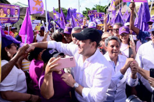 Abel Martínez encabezó La Caravana de La Vuelta al Lago