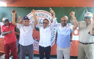 El Partido MODA  proclama a Bernardo Alemán como candidato a senador por Montecristi 