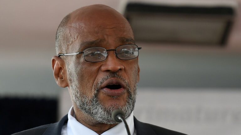 Henry pedirá ONU fuerte apoyo para recuperar seguridad en Haití