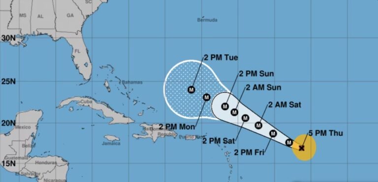 Huracán Lee sube a categoría 4, se acerca al norte del Caribe