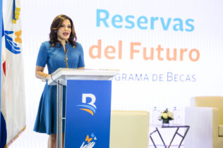 Voluntariado Banreservas presenta “Reservas del Futuro” un programa de becas para nuevos estudiantes universitarios