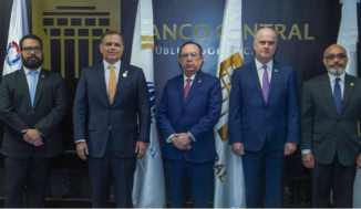 La República Dominicana busca alcanzar grado inversión crediticia